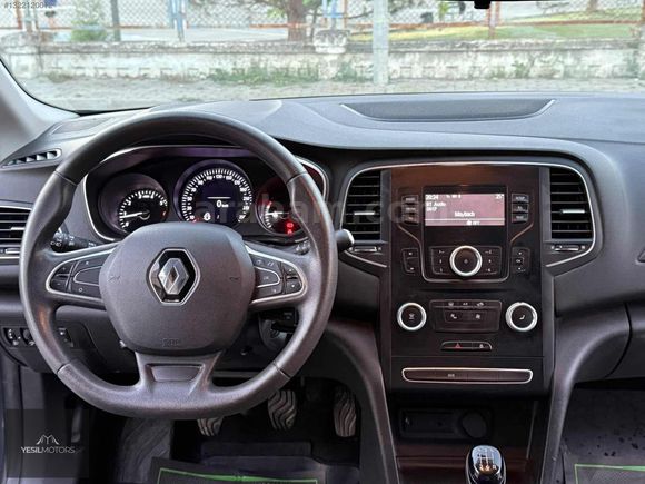 YEŞİLMOTORSDAN MEGAN4 KM 54 BİNDE