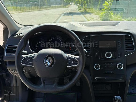 YEŞİLMOTORSDAN MEGAN4 KM 54 BİNDE