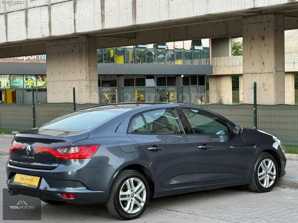 YEŞİLMOTORSDAN MEGAN4 KM 54 BİNDE