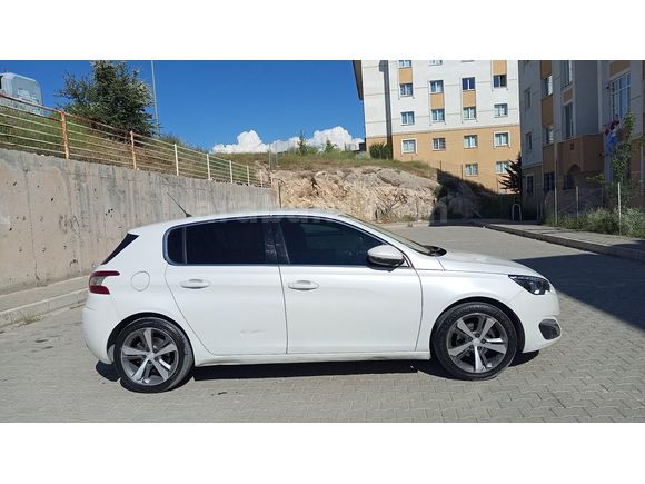 Sahibinden 130 bg Peugeot 308 1.2 PureTech