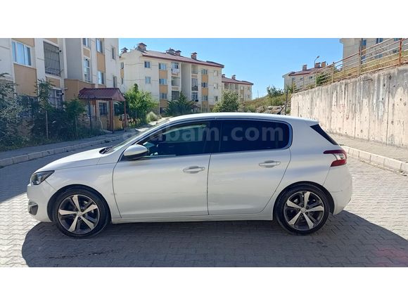 Sahibinden 130 bg Peugeot 308 1.2 PureTech
