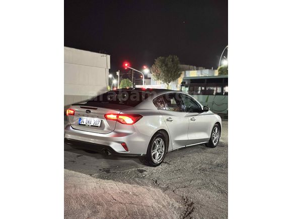Sahibinden Ford Focus 1.5 TDCi Trend X 2020 Model 
