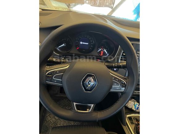 Sahibinden Renault Megane 1.5 Blue DCI Touch 2020 Model 