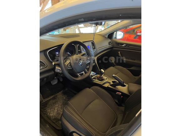 Sahibinden Renault Megane 1.5 Blue DCI Touch 2020 Model 