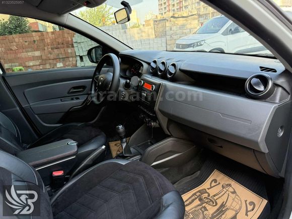 İLK SAHİBİNDEN HATASIZ BOYASIZ EXTRALI DUSTER 32 BİN KM