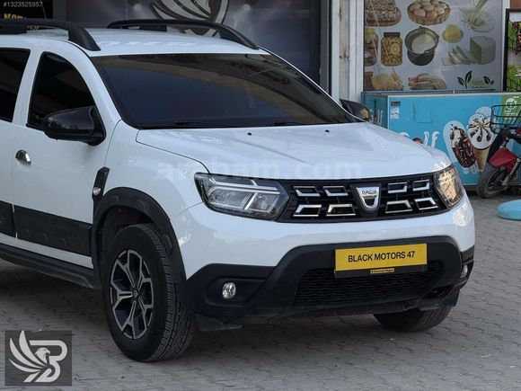 İLK SAHİBİNDEN HATASIZ BOYASIZ EXTRALI DUSTER 32 BİN KM