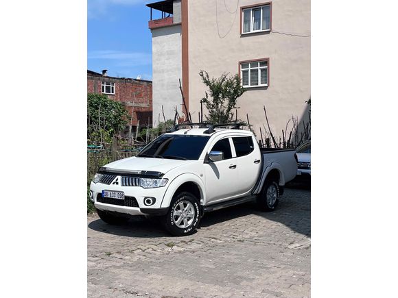 Sahibinden Mitsubishi L 200 4x2 Invite 2013 Model 