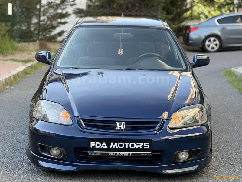Galeriden Honda Civic 1.6 i ES 2000 Model İstanbul 320.000 km Mavi
