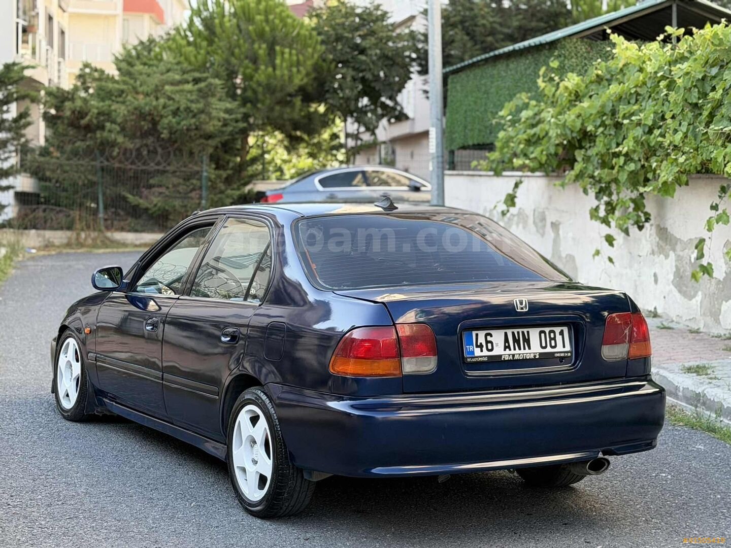 Galeriden Honda Civic 1.6 i ES 2000 Model İstanbul 320.000 km Mavi 7