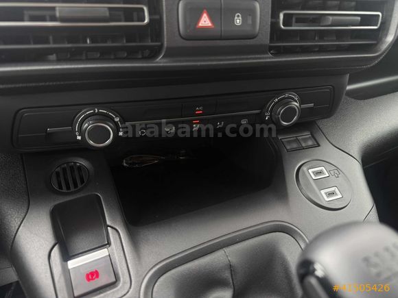 ADAŞEN'den "0" OPEL COMBO CARGO VERGI LEVHASINA %80 KREDI IMKANI