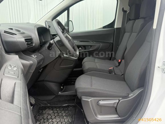 ADAŞEN'den "0" OPEL COMBO CARGO VERGI LEVHASINA %80 KREDI IMKANI