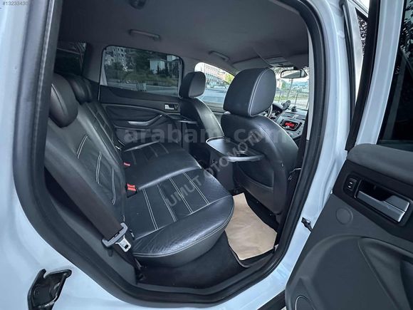 UMUT OTOMOTİV'DEN 195.000KM'DE BAKIMLI FORD KUGA