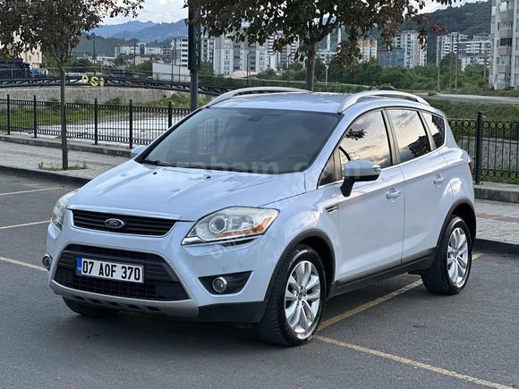 UMUT OTOMOTİV'DEN 195.000KM'DE BAKIMLI FORD KUGA