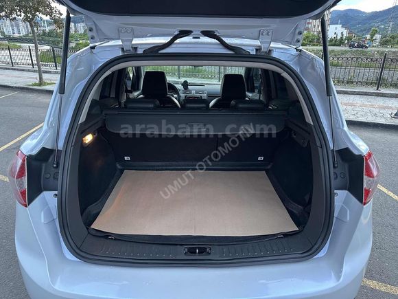 UMUT OTOMOTİV'DEN 195.000KM'DE BAKIMLI FORD KUGA