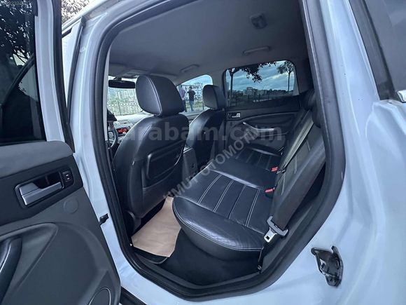 UMUT OTOMOTİV'DEN 195.000KM'DE BAKIMLI FORD KUGA