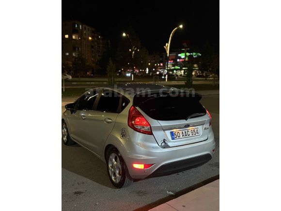 Sahibinden Ford Fiesta 1.4 Titanium X 2011 Model 