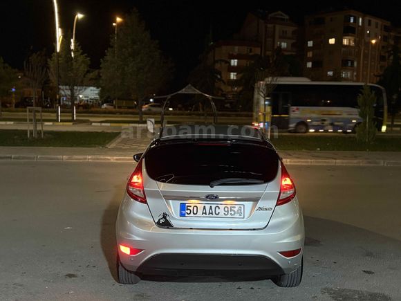 Sahibinden Ford Fiesta 1.4 Titanium X 2011 Model 
