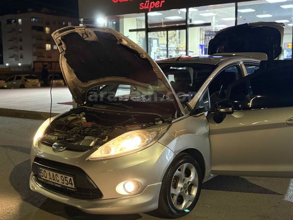 Sahibinden Ford Fiesta 1.4 Titanium X 2011 Model 