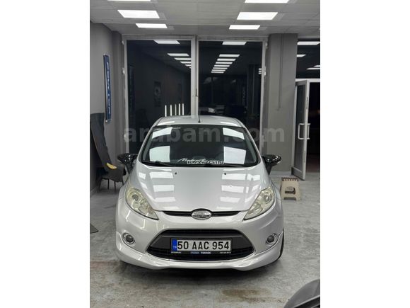 Sahibinden Ford Fiesta 1.4 Titanium X 2011 Model 