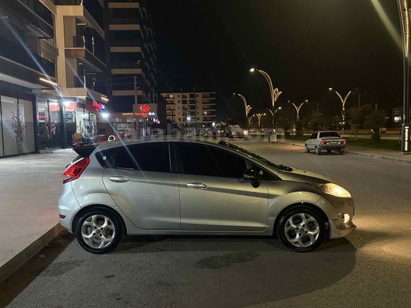 Sahibinden Ford Fiesta 1.4 Titanium X 2011 Model 