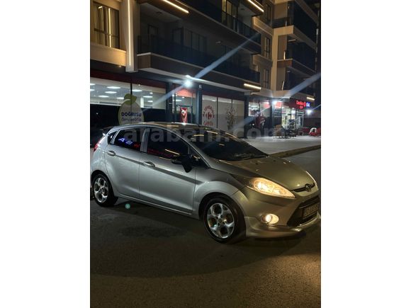 Sahibinden Ford Fiesta 1.4 Titanium X 2011 Model 