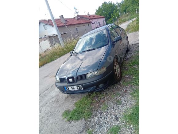 Sahibinden Seat Toledo 1.8 Signo 2001 Model