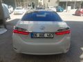 KAMU GÖREVLISI BAYAN ÖGRETMEN'DEN HATASIZ COROLLA