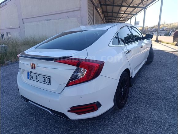 Sahibinden Honda Civic 1.6i VTEC  Executive 2017 Model