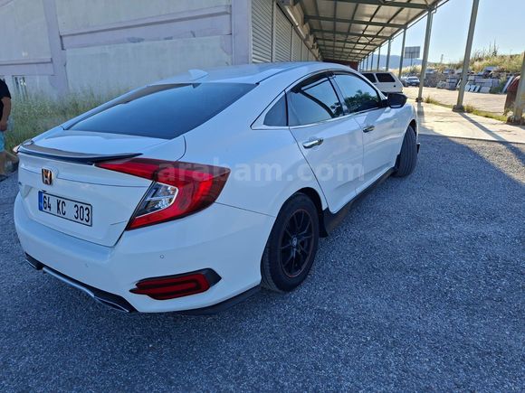 Sahibinden Honda Civic 1.6i VTEC  Executive 2017 Model
