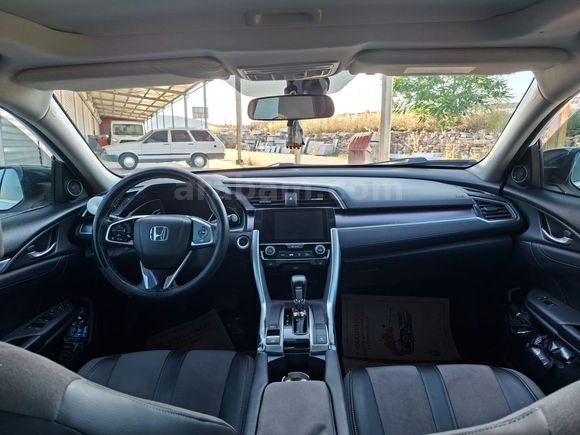 Sahibinden Honda Civic 1.6i VTEC  Executive 2017 Model