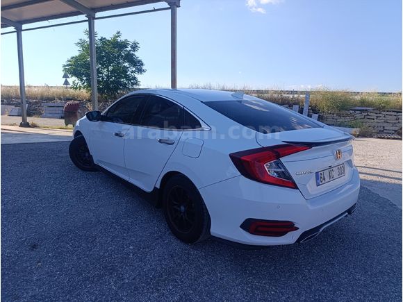 Sahibinden Honda Civic 1.6i VTEC  Executive 2017 Model
