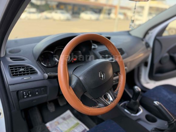  Beyaz kelebek Fluence 1.5 dCi Touch 2015 Model Şanlıurfa