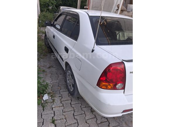 Sahibinden Hyundai Accent 1.5 CRDi Admire 2004 Model