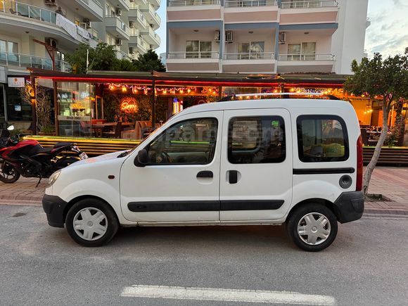 Sahibinden Renault Kangoo Multix 1.5 dCi Expression 2005 Model 