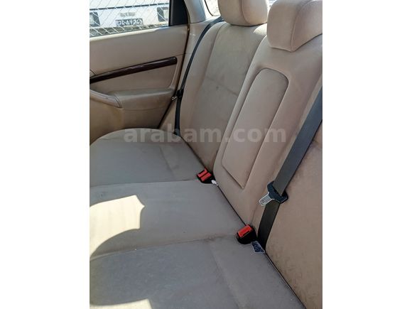 Ford Focus 2.0 Ghia 2000 Model