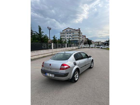 Sahibinden Renault Megane 1.4 Authentique 2007 Model