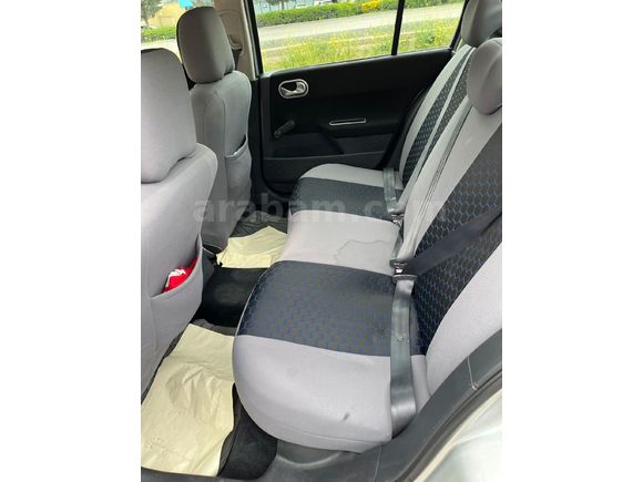 Sahibinden Renault Megane 1.4 Authentique 2007 Model