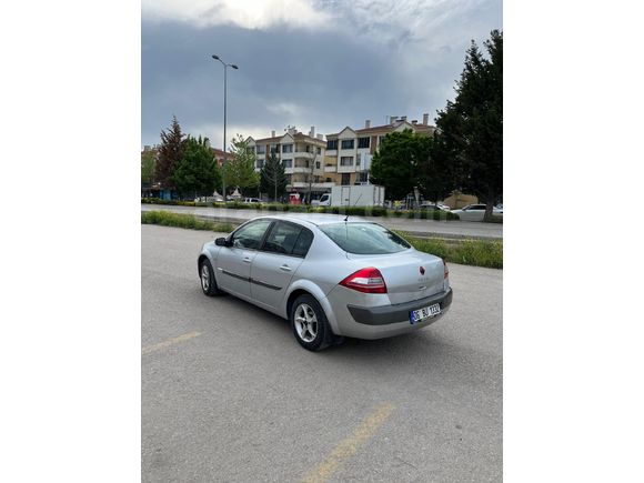 Sahibinden Renault Megane 1.4 Authentique 2007 Model
