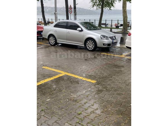 Sahibinden Volkswagen Jetta 1.6 FSI Comfortline  ‘“TC  PLAKA”