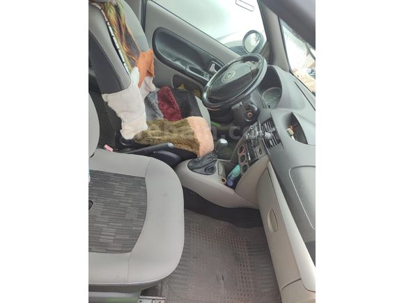 PAZARLIK YOKTUR Sahibinden Renault Symbol 1.4 Expression  2009 Model  260.000 km Be j