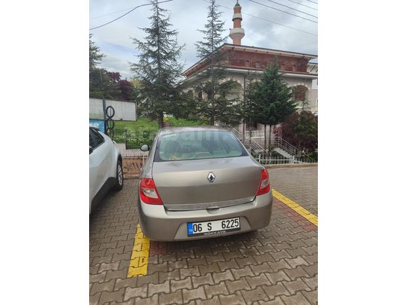 PAZARLIK YOKTUR Sahibinden Renault Symbol 1.4 Expression  2009 Model  260.000 km Be j