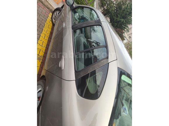 PAZARLIK YOKTUR Sahibinden Renault Symbol 1.4 Expression  2009 Model  260.000 km Be j