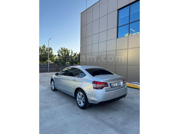Memurdan Temiz Citroen C5