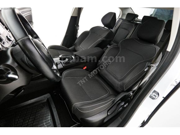 2020 MODEL MEGANE TOUCH PAKET BİRİNCİ SINIF FIRSAT ARACI