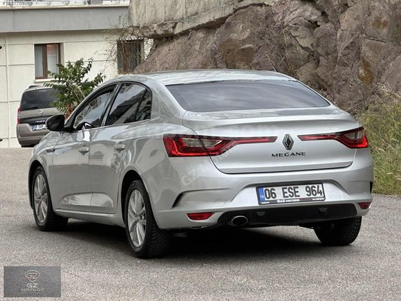 2019 MODEL RENAULT MEGAN 1,5 BLUE DCİ TOUCH PAKET BAKIMLI