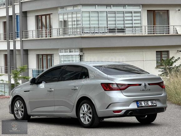 2019 MODEL RENAULT MEGAN 1,5 BLUE DCİ TOUCH PAKET BAKIMLI