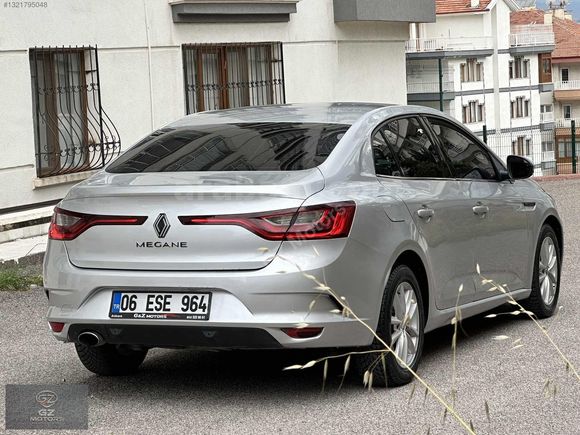2019 MODEL RENAULT MEGAN 1,5 BLUE DCİ TOUCH PAKET BAKIMLI