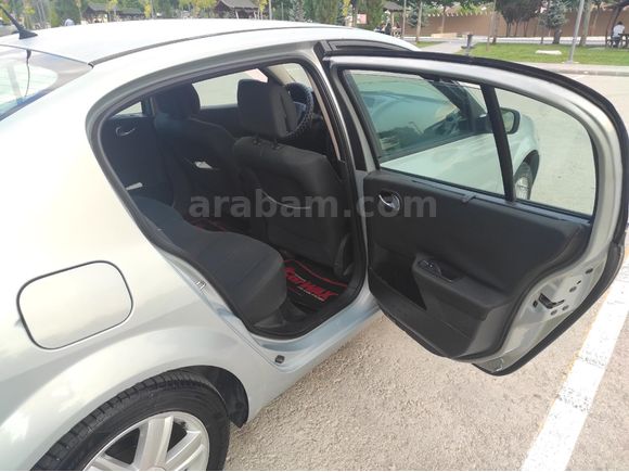 Sahibinden Renault Megane 1.6 16 Valf Aile Aracı