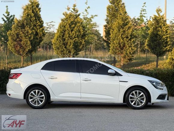 2020 MODEL MEGANE 1.5 DİZEL OTOMATİK 158 BİN KM DE TOUCH