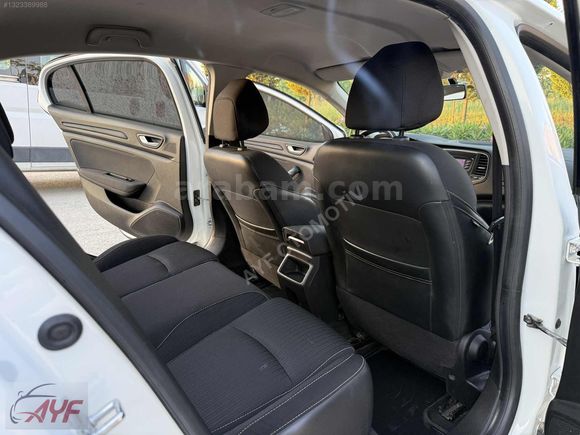 2020 MODEL MEGANE 1.5 DİZEL OTOMATİK 158 BİN KM DE TOUCH